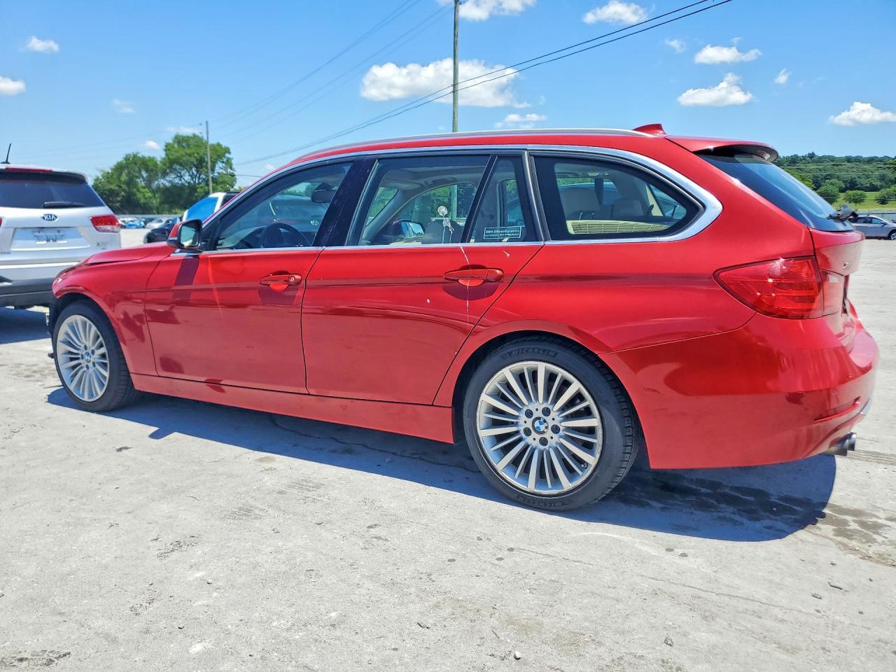 2015 BMW 328 Xi - zdjęcie 2