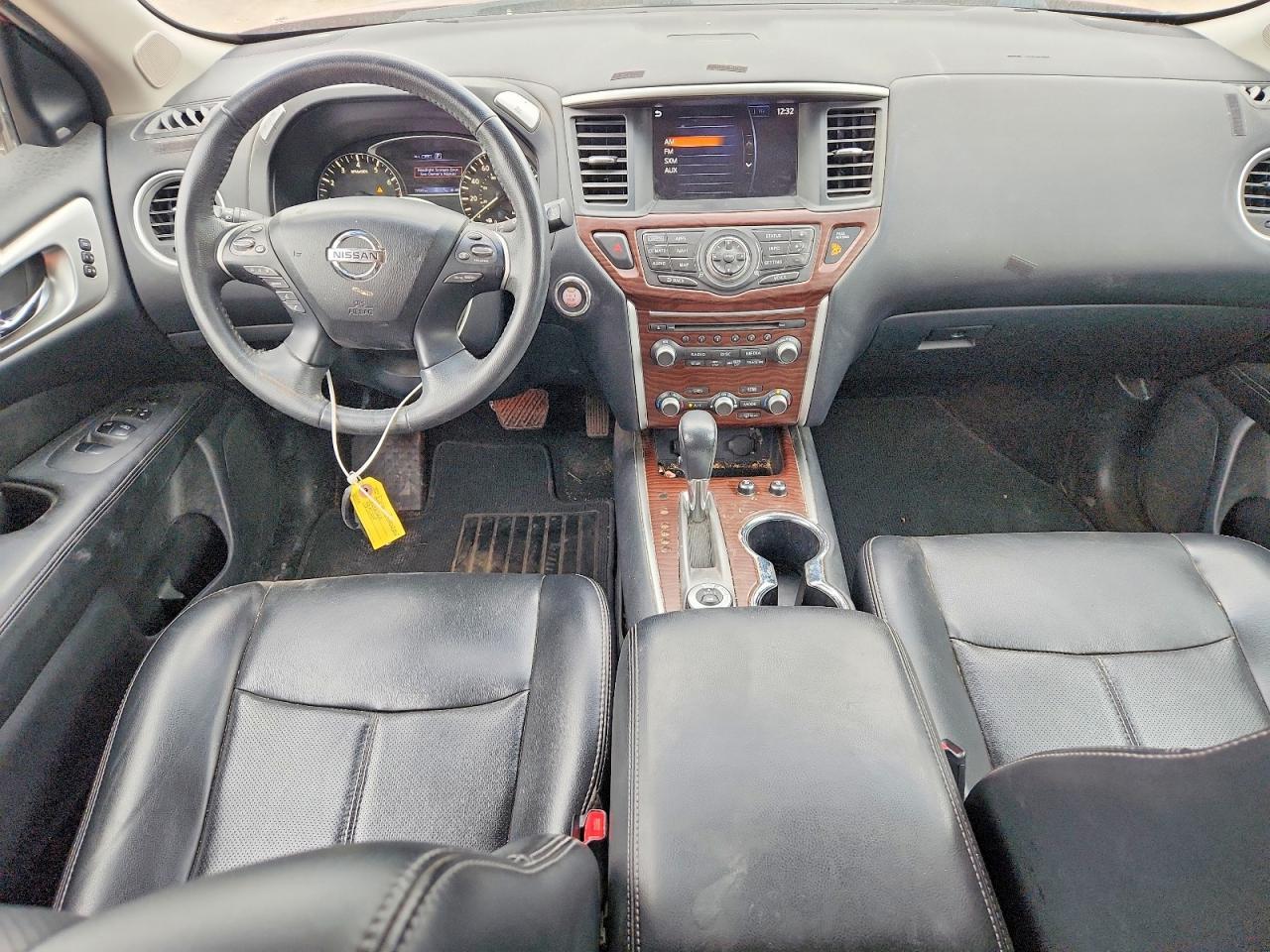 2017 Nissan Pathfinder Platinum - zdjęcie 8