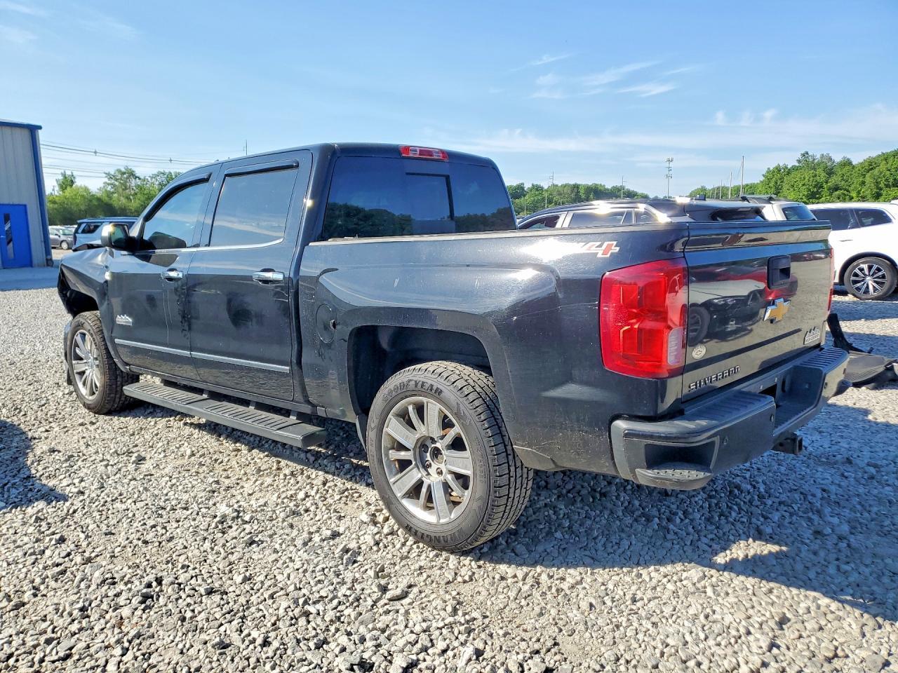 2017 Chevrolet Silverado K1500 High Country - zdjęcie 2