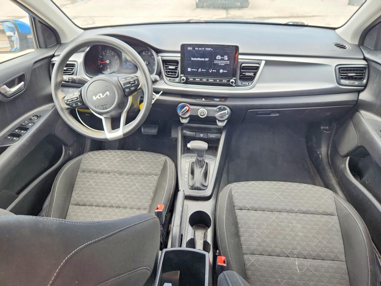 2023 Kia Rio S - zdjęcie 8