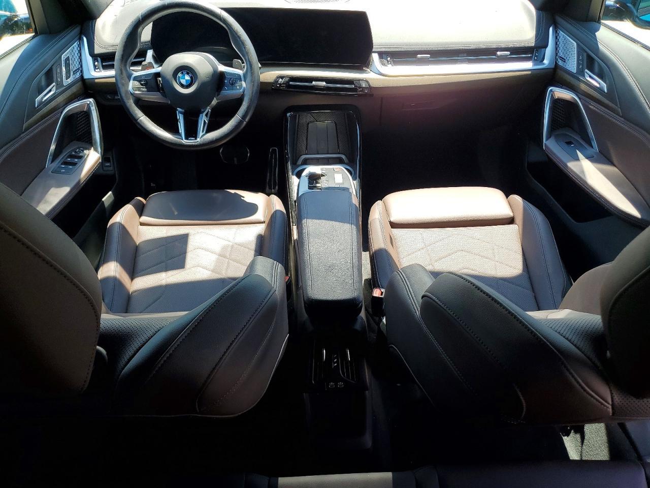 2023 BMW X1 xDrive28I - zdjęcie 8