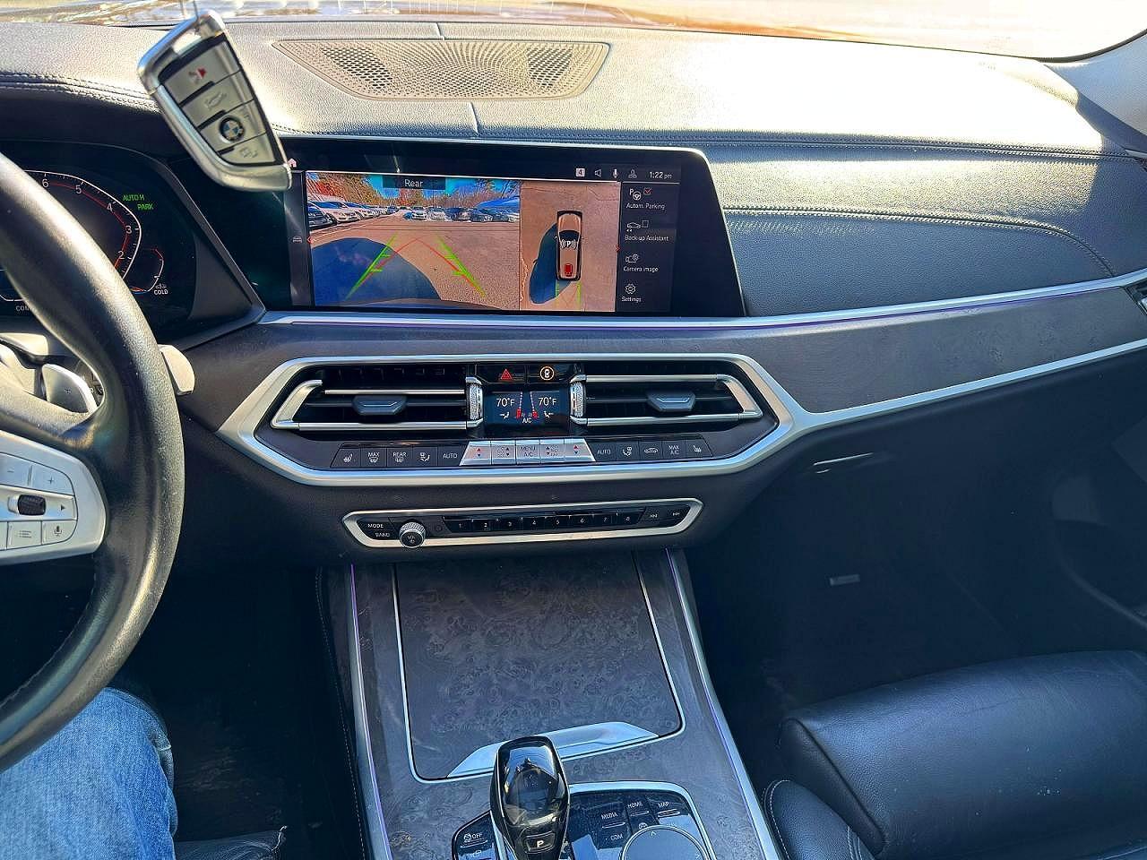 2020 BMW X7 xDrive40I - zdjęcie 10
