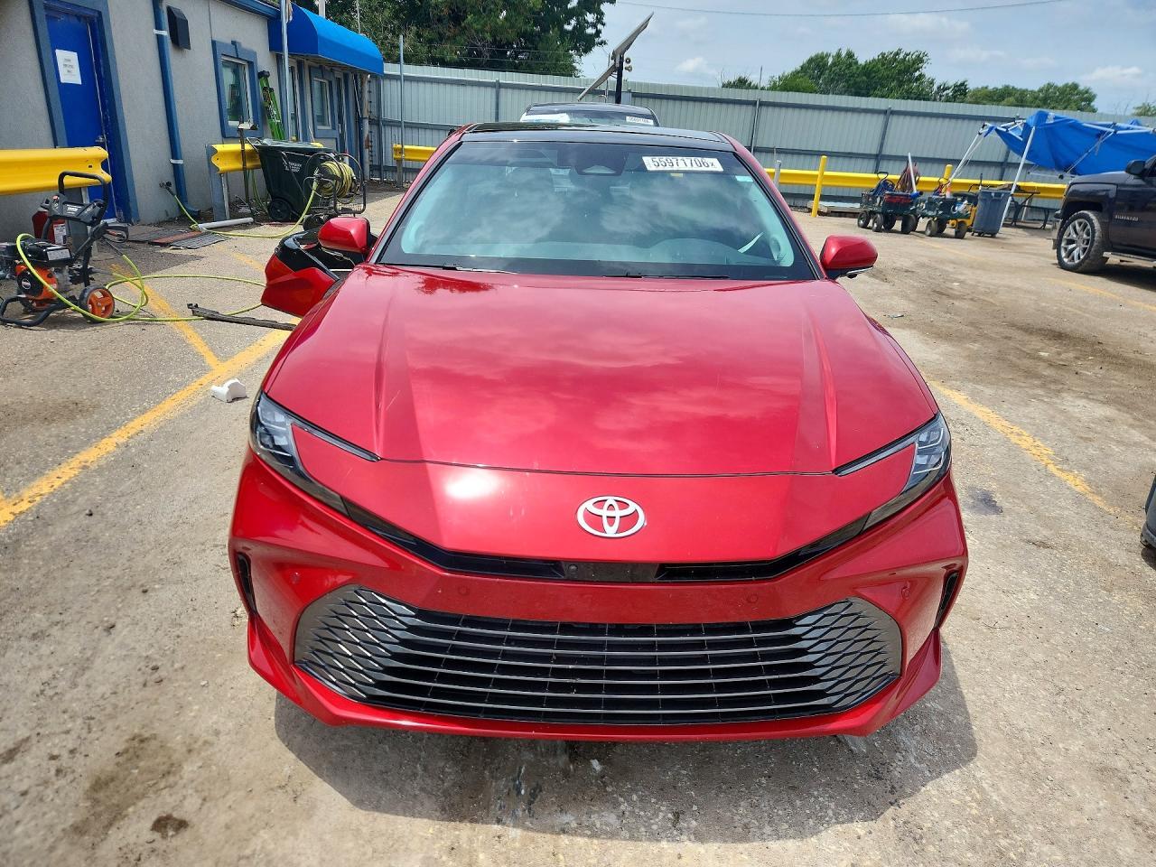 2025 Toyota Camry Xle - zdjęcie 5