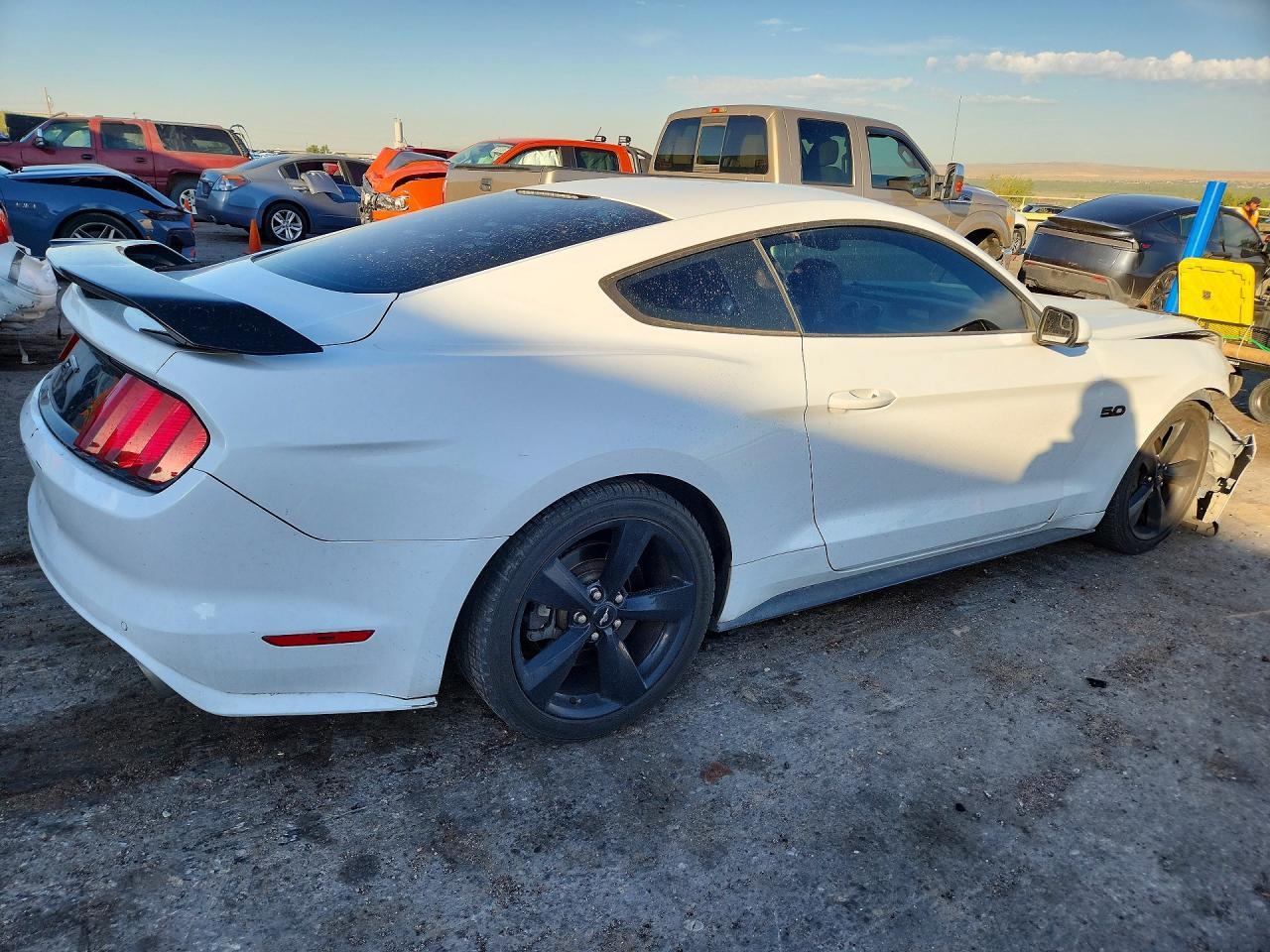 2017 Ford Mustang Gt - zdjęcie 3