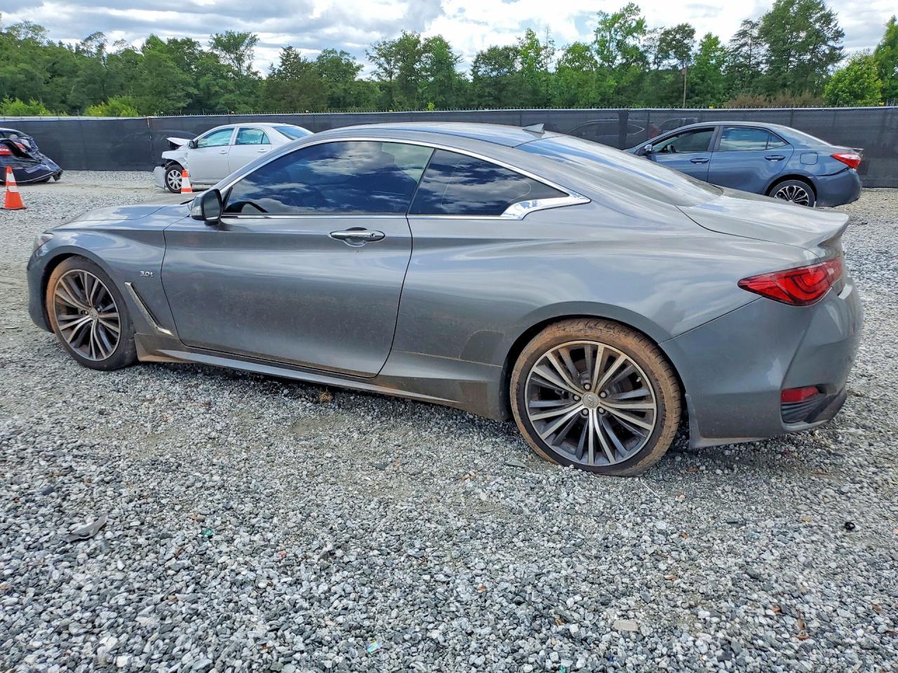 2017 Infiniti Q60 3.0T Premium - zdjęcie 2