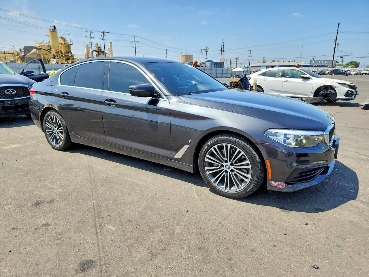 2019 BMW 530E - zdjęcie 4