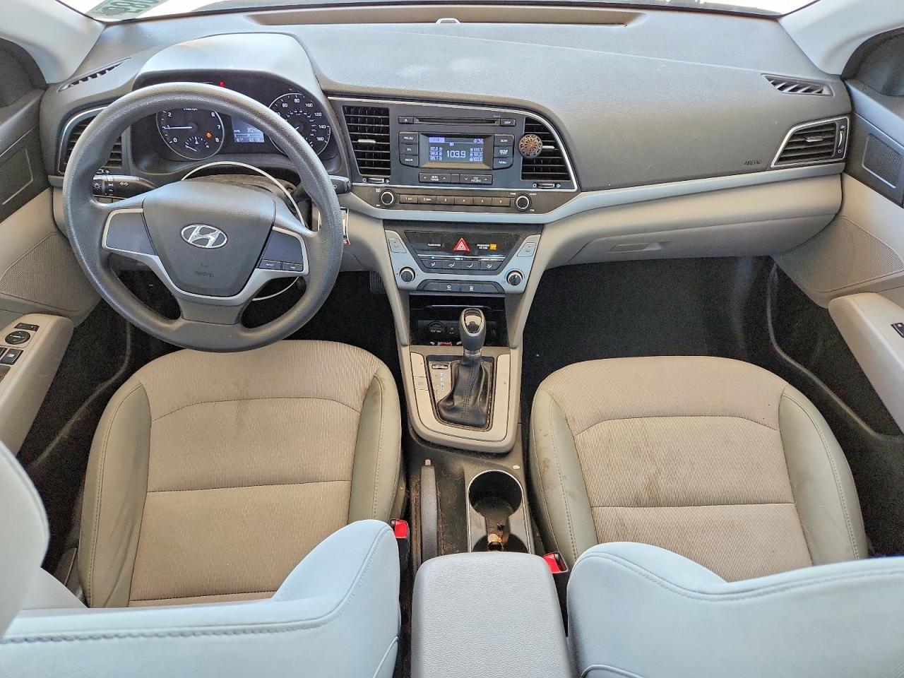 2017 Hyundai Elantra Se - zdjęcie 8