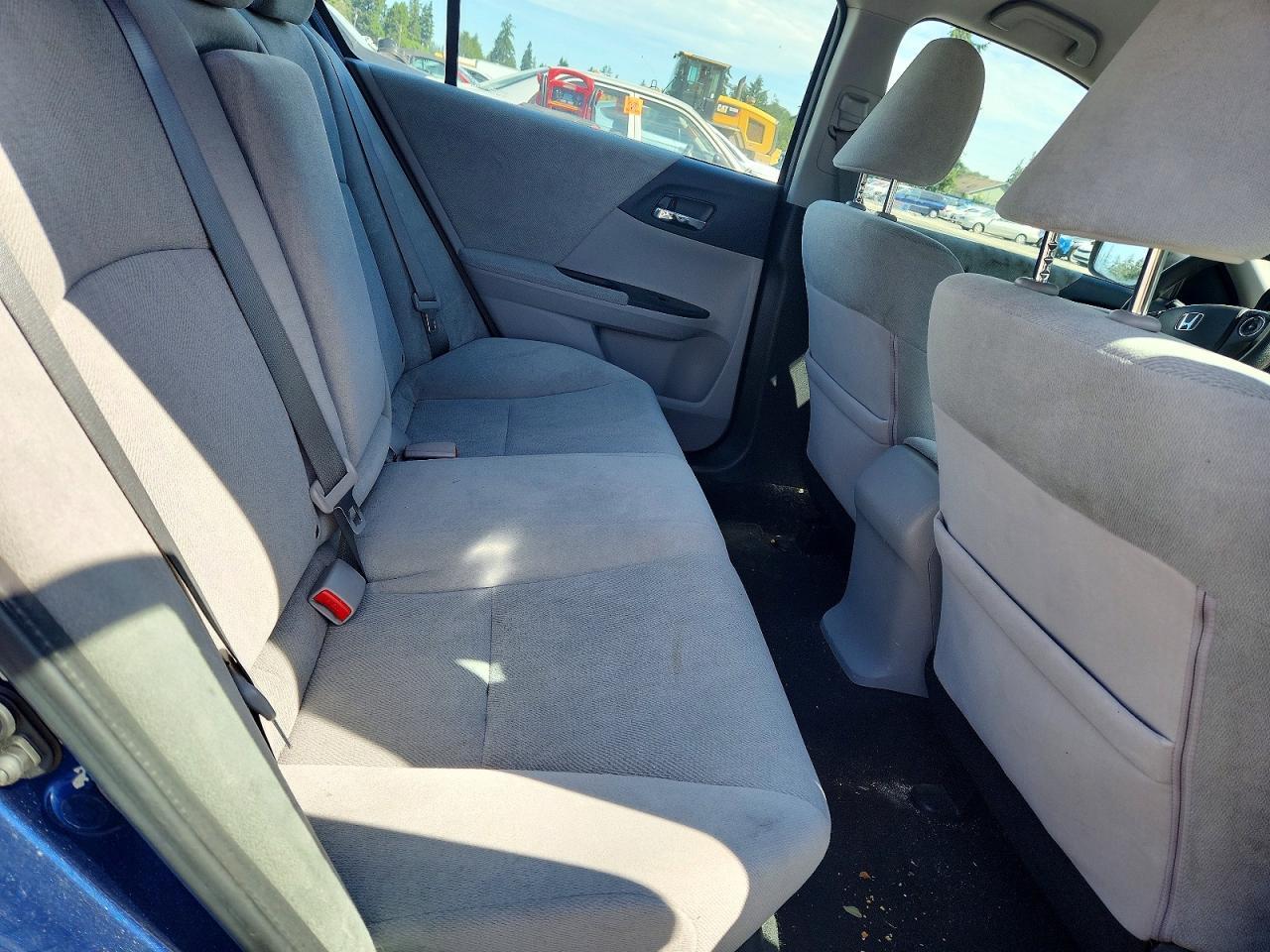 2013 Honda Accord Lx - zdjęcie 10