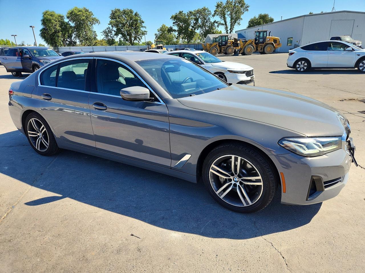 2021 BMW Seria 5 530i - zdjęcie 4