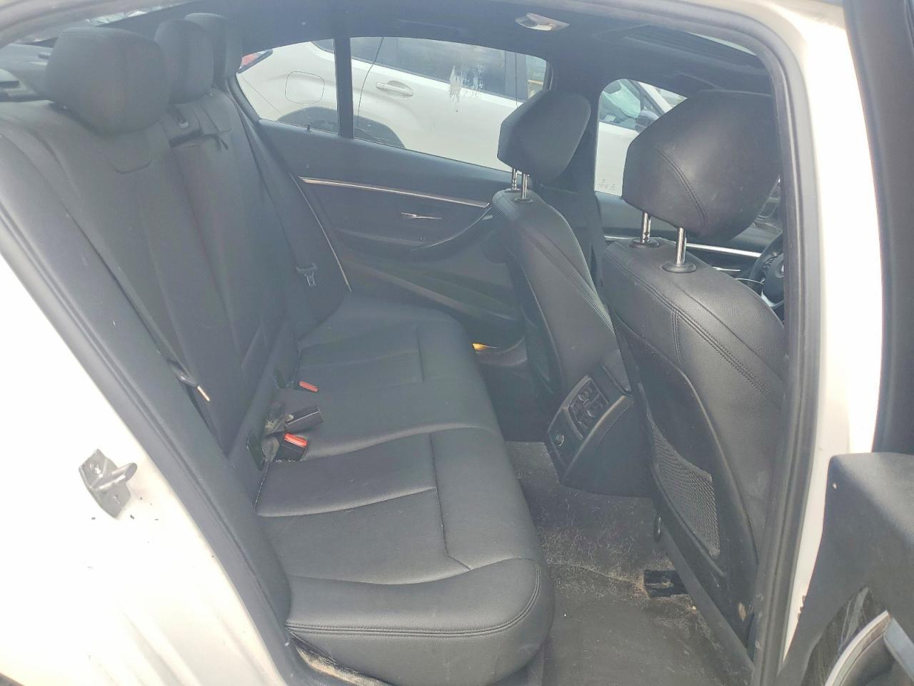 2016 BMW 328 I Sulev - zdjęcie 10