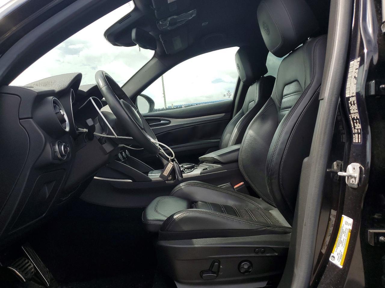 2019 Alfa Romeo Stelvio Ti - zdjęcie 7