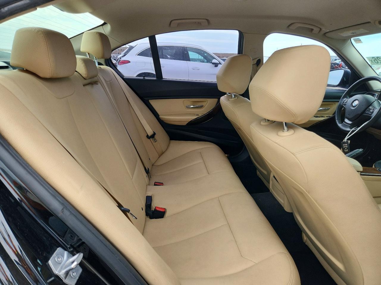 2018 BMW 320 I - zdjęcie 10
