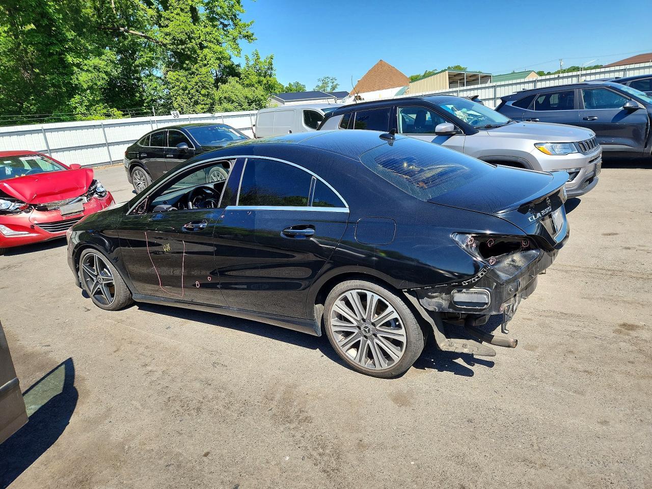 2018 Mercedes-Benz Cla 250 - zdjęcie 2