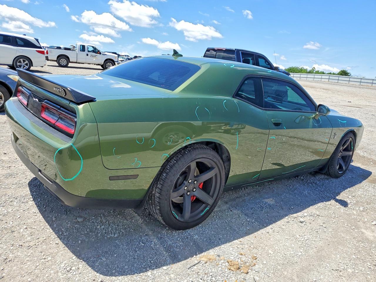 2021 Dodge Challenger Srt Hellcat - zdjęcie 3