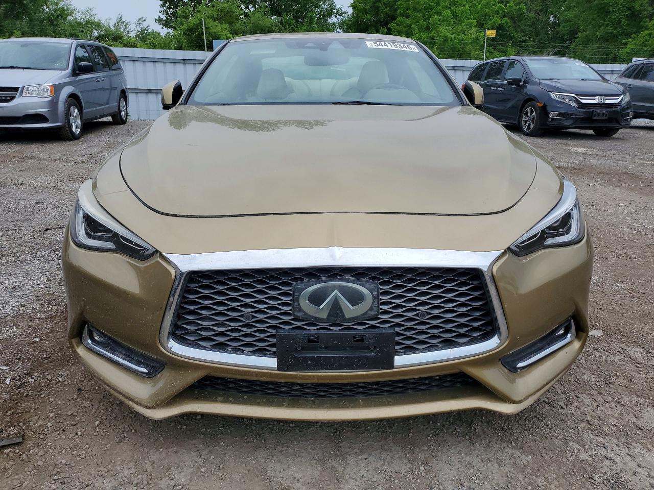 2017 Infiniti Q60 Red Sport 400 - zdjęcie 5