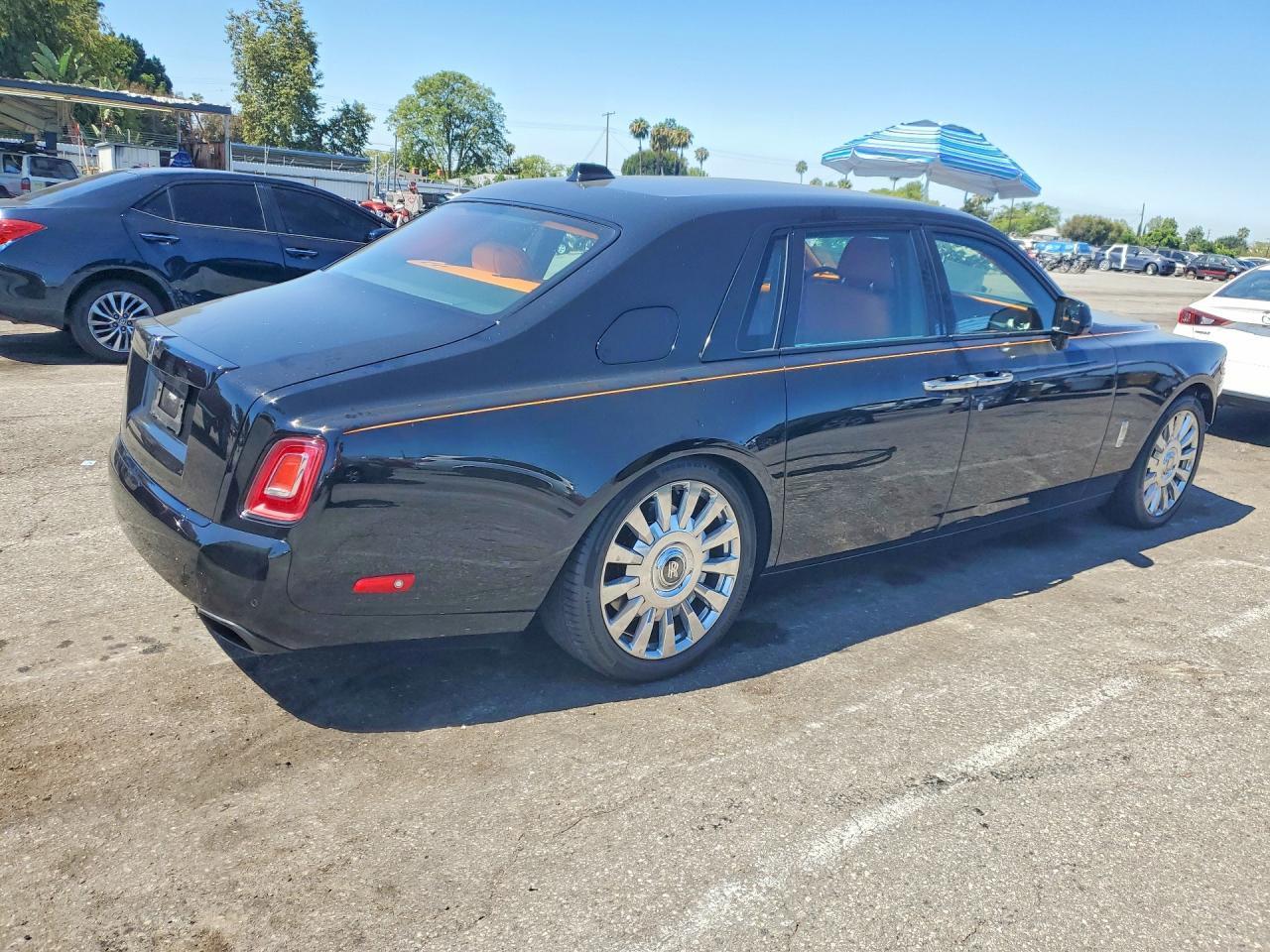 2023 Rolls-Royce Phantom - zdjęcie 3