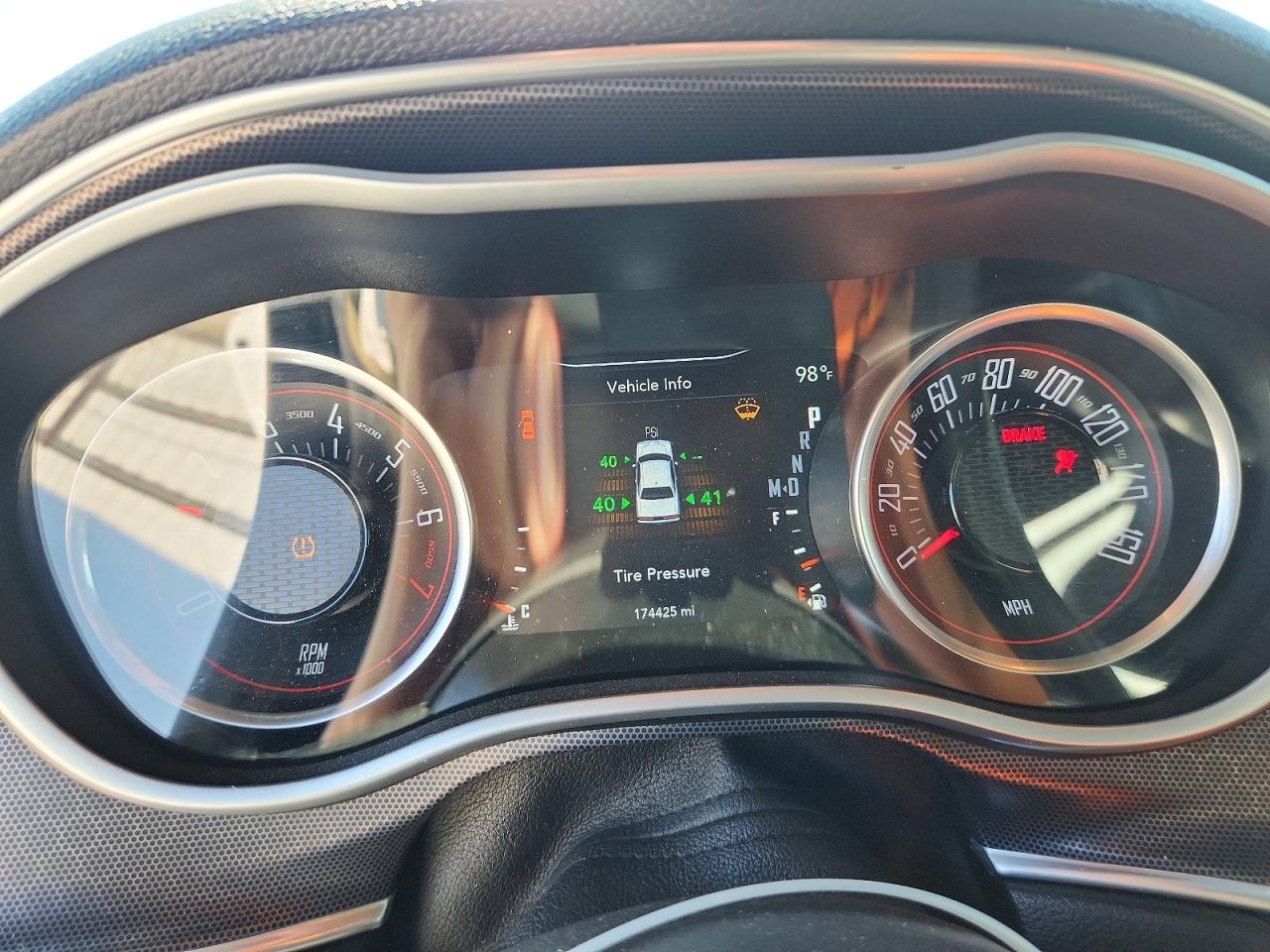 2018 Dodge Challenger Sxt - zdjęcie 9