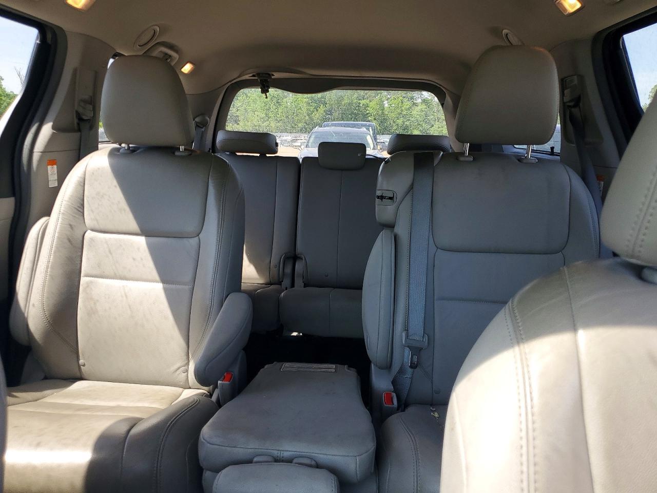2018 Toyota Sienna Xle 8-Passenger - zdjęcie 10
