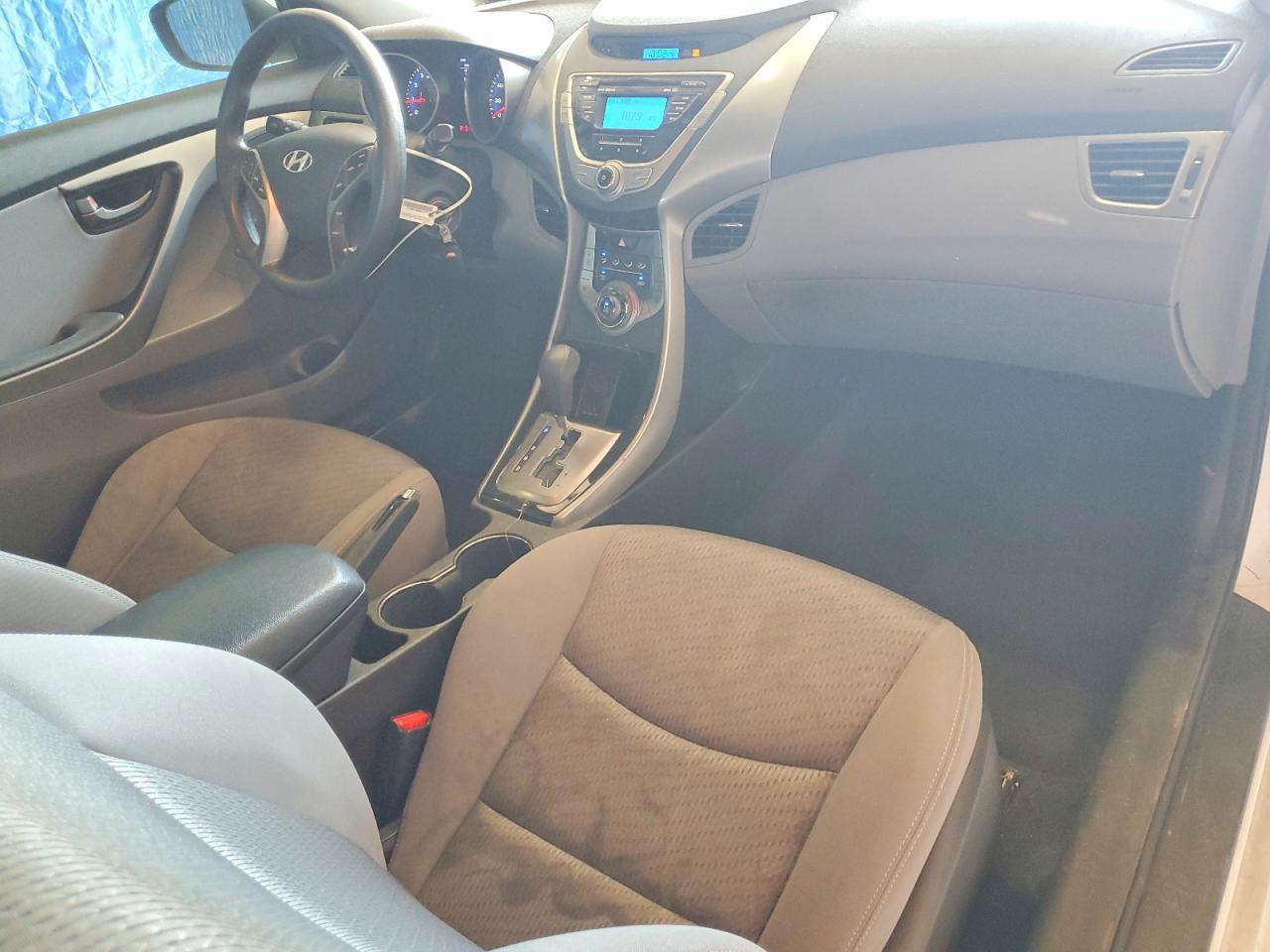 2013 Hyundai Elantra Coupe Gs - zdjęcie 10