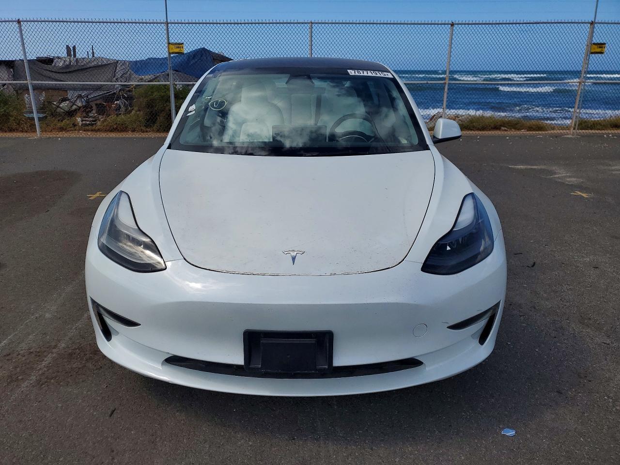 2023 Tesla Model 3 - zdjęcie 5