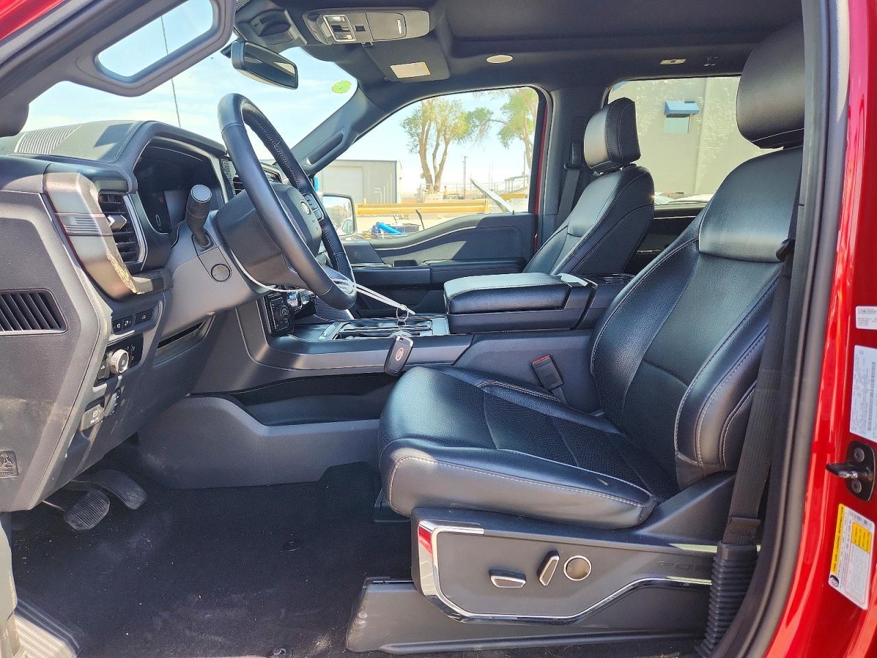 2024 Ford F150 Lariat - zdjęcie 7