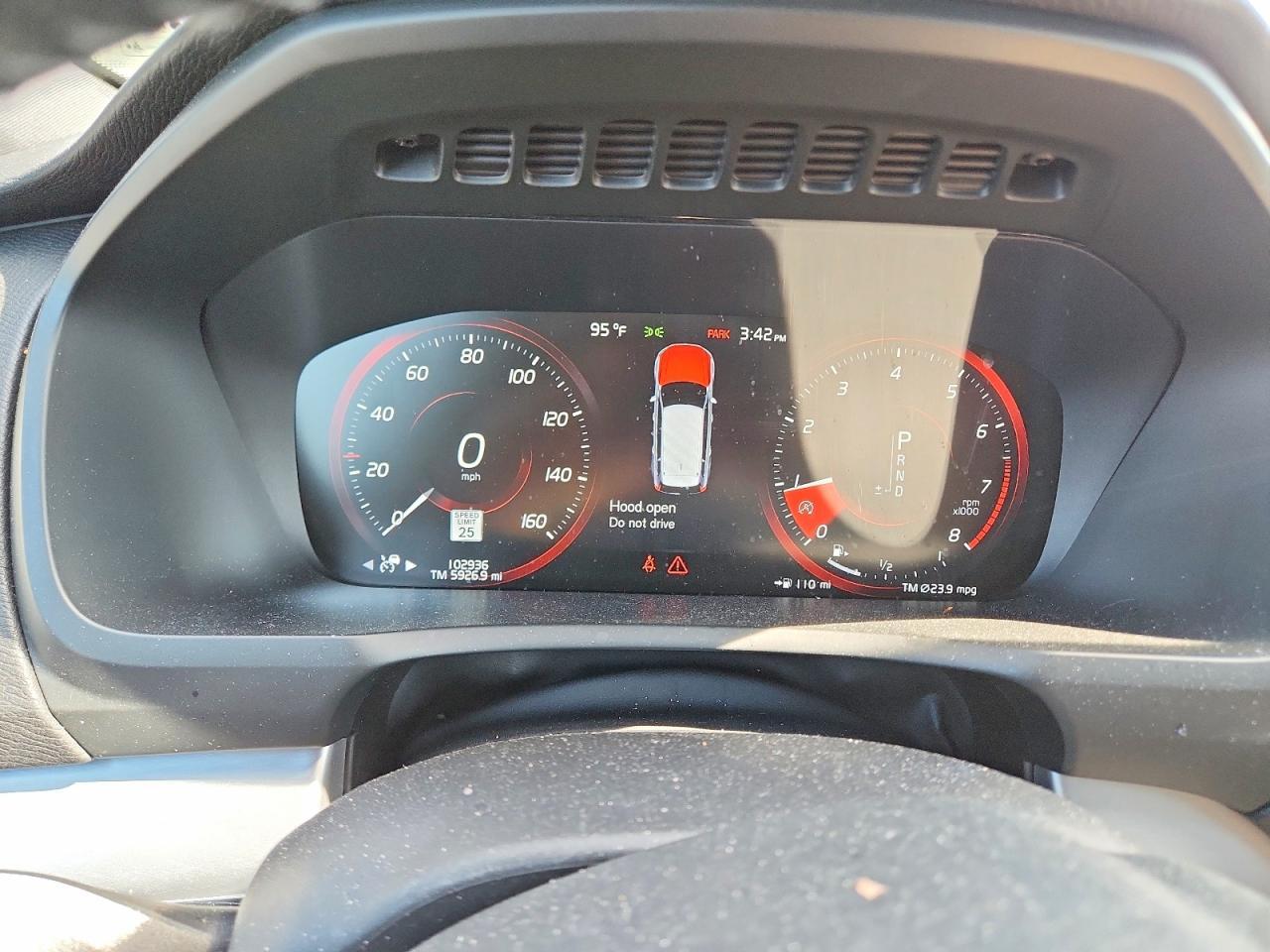 2017 Volvo Xc90 T6 - zdjęcie 9