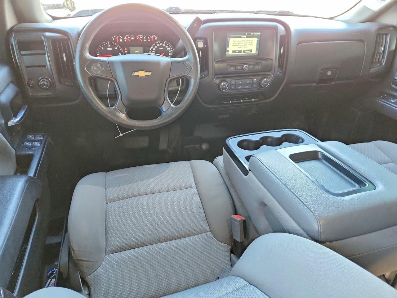 2018 Chevrolet Silverado K1500 - zdjęcie 8