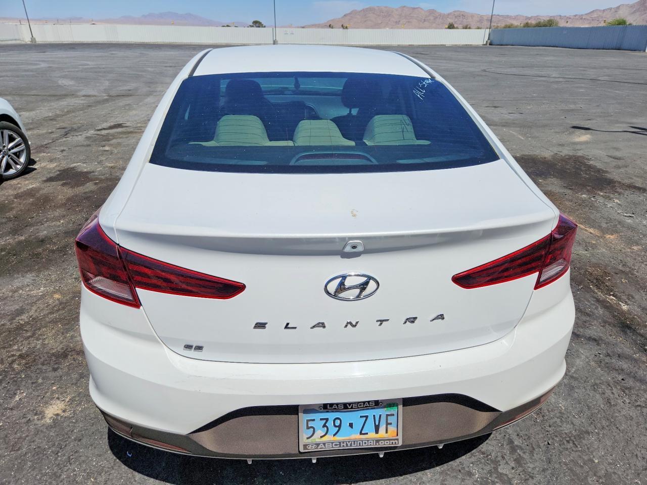 2020 Hyundai Elantra Se - zdjęcie 6