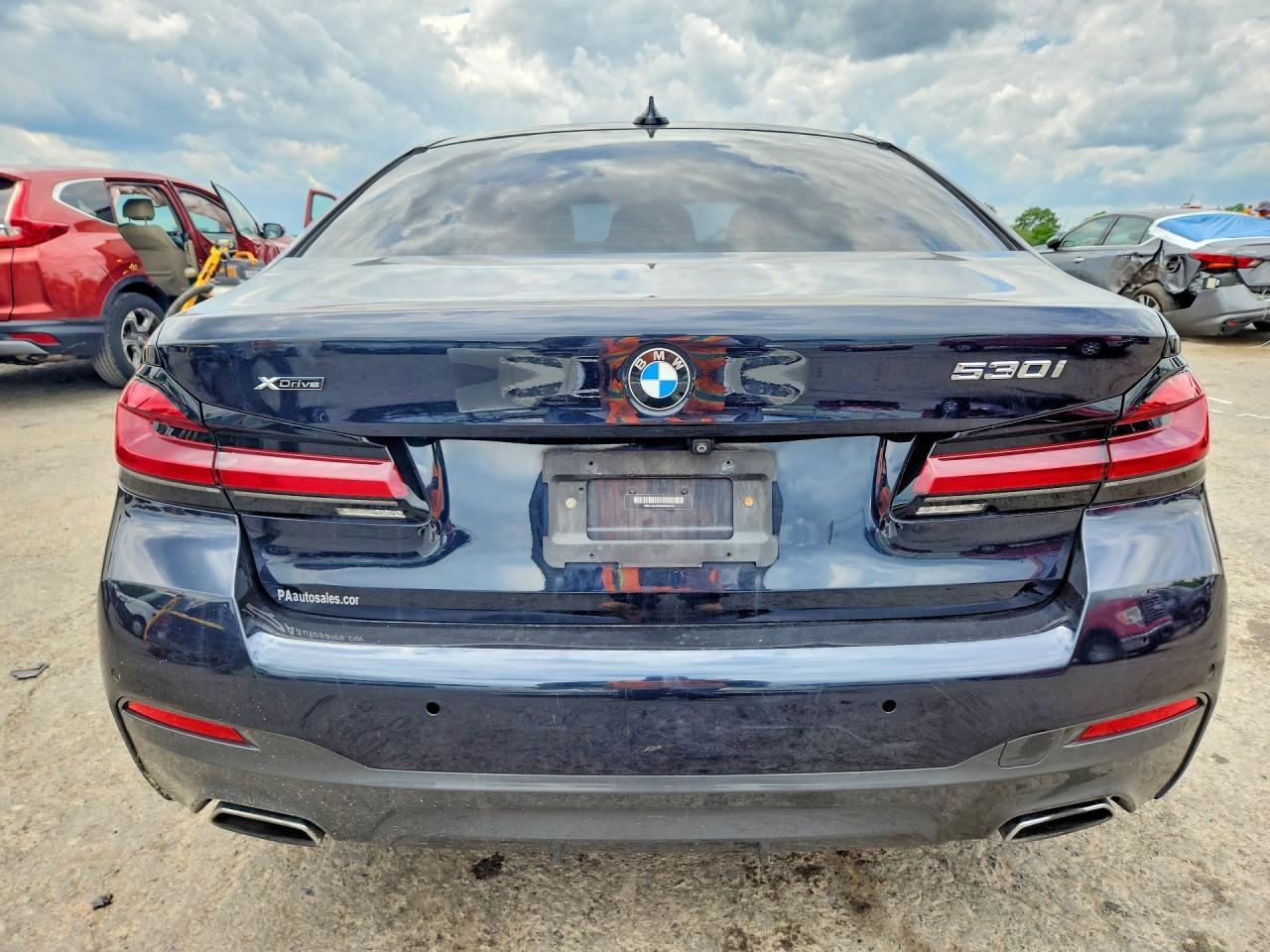 2021 BMW Seria 5 530i - zdjęcie 6
