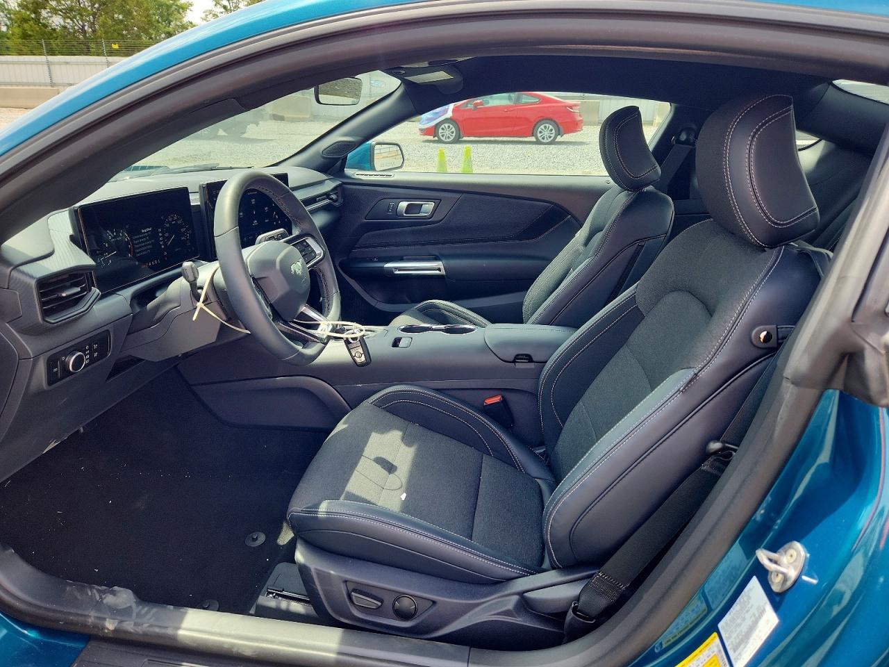 2026 Ford Mustang - zdjęcie 7