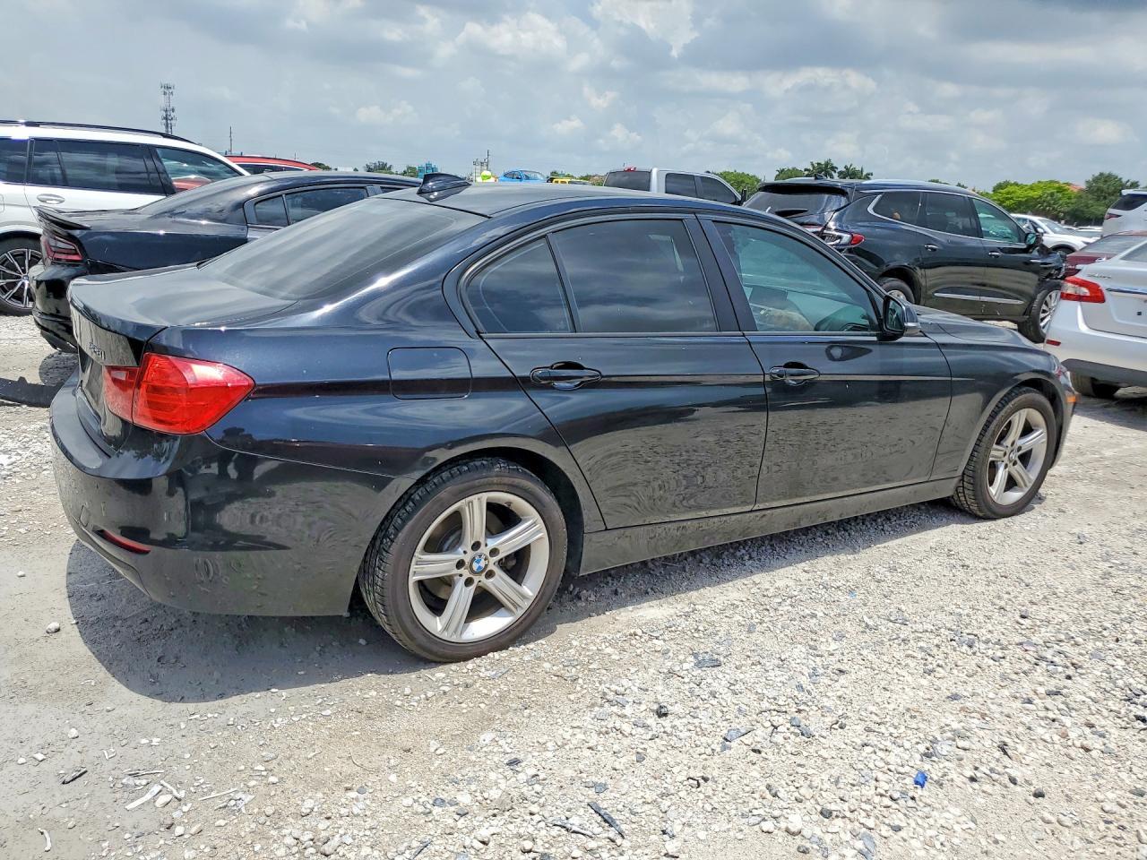 BMW Seria 3 - zdjęcie 3