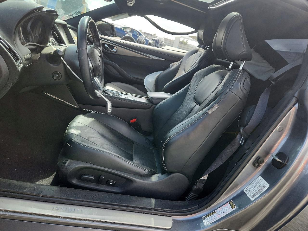 2017 Infiniti Q60 3.0T Premium - zdjęcie 7