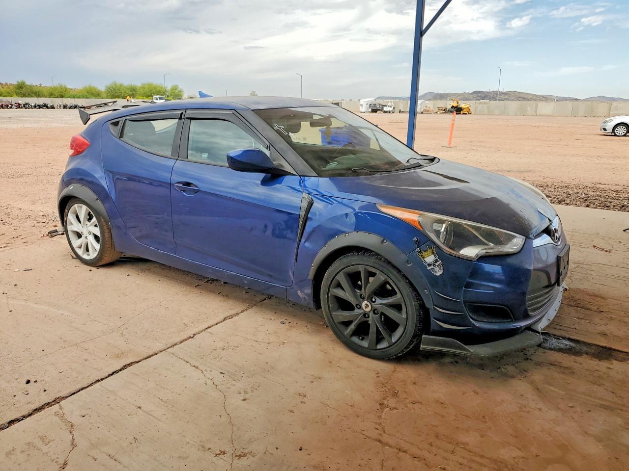 2016 Hyundai Veloster Base - zdjęcie 4