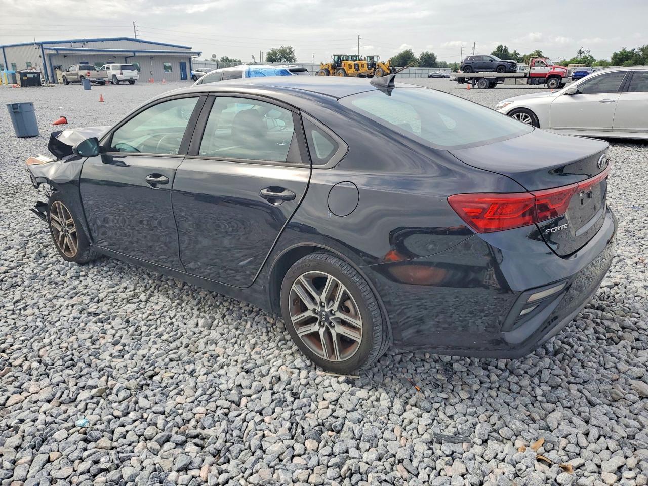 2019 Kia Forte S - zdjęcie 2