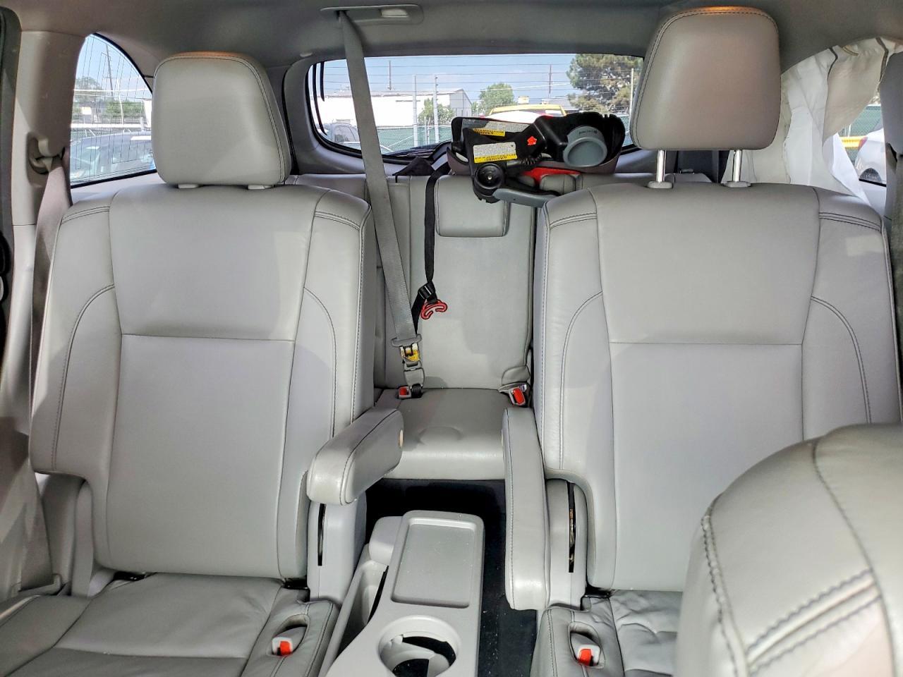 2017 Toyota Highlander Xle - zdjęcie 10