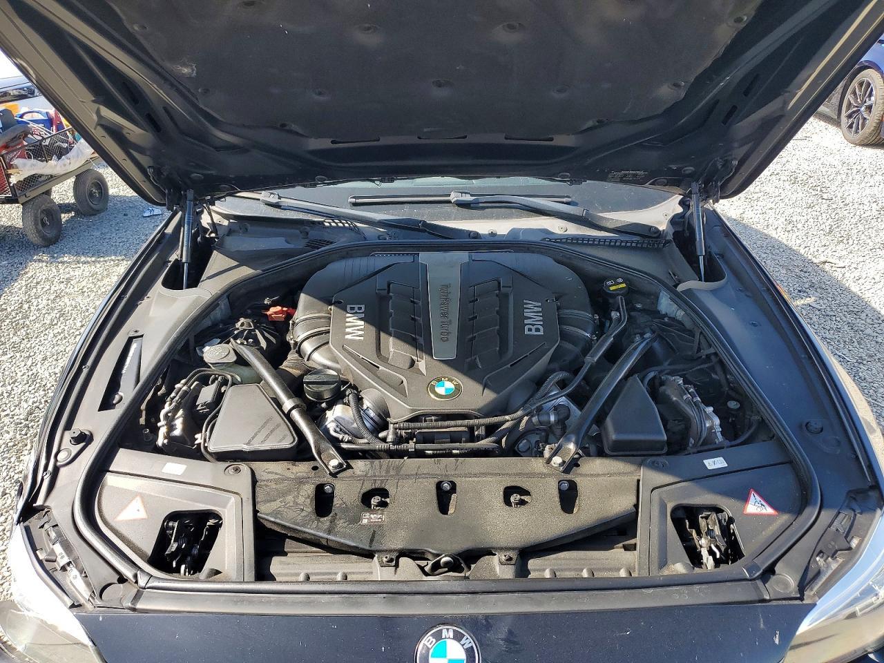 2016 BMW 550 I - zdjęcie 11