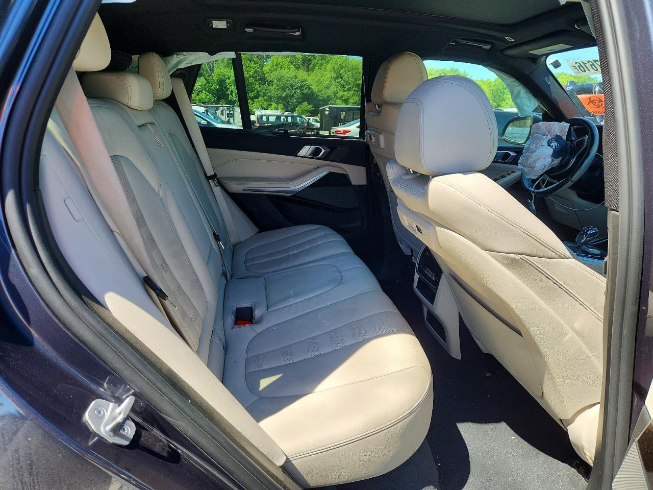 2021 BMW X5 xDrive40I - zdjęcie 10