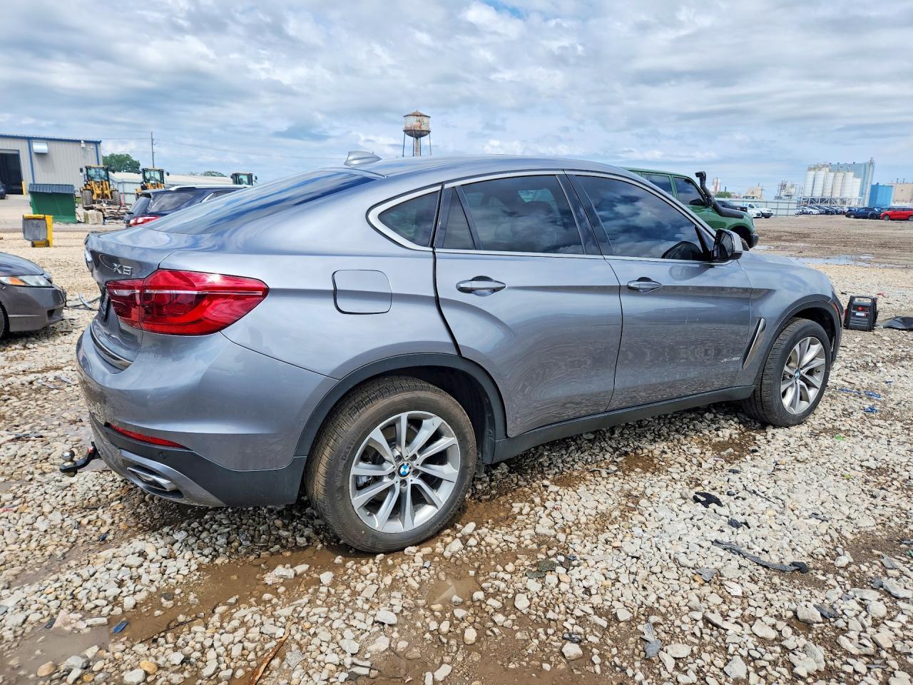 2018 BMW X6 xDrive35I - zdjęcie 3