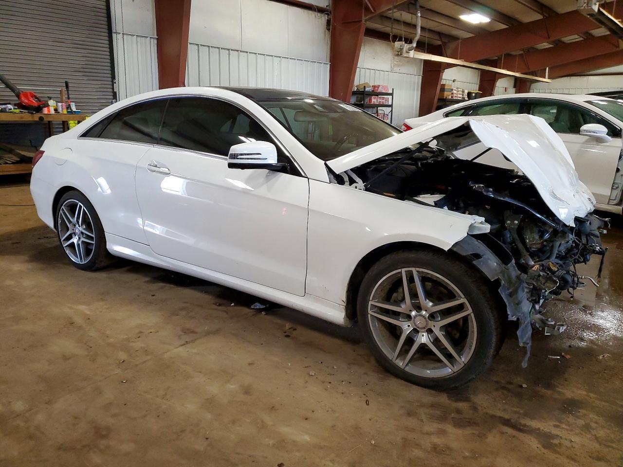 2016 Mercedes-Benz E - zdjęcie 4