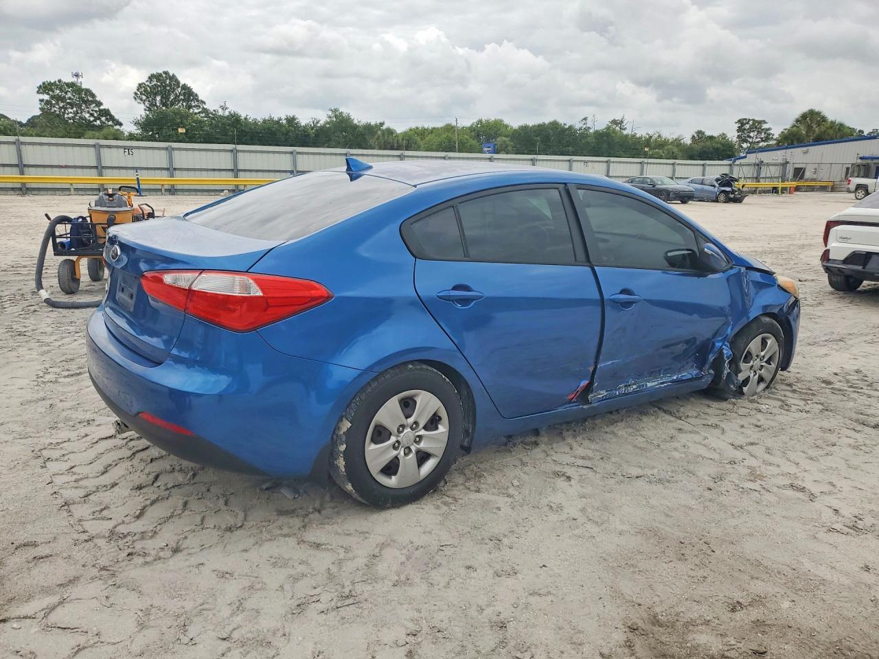 2015 Kia Forte Lx - zdjęcie 3