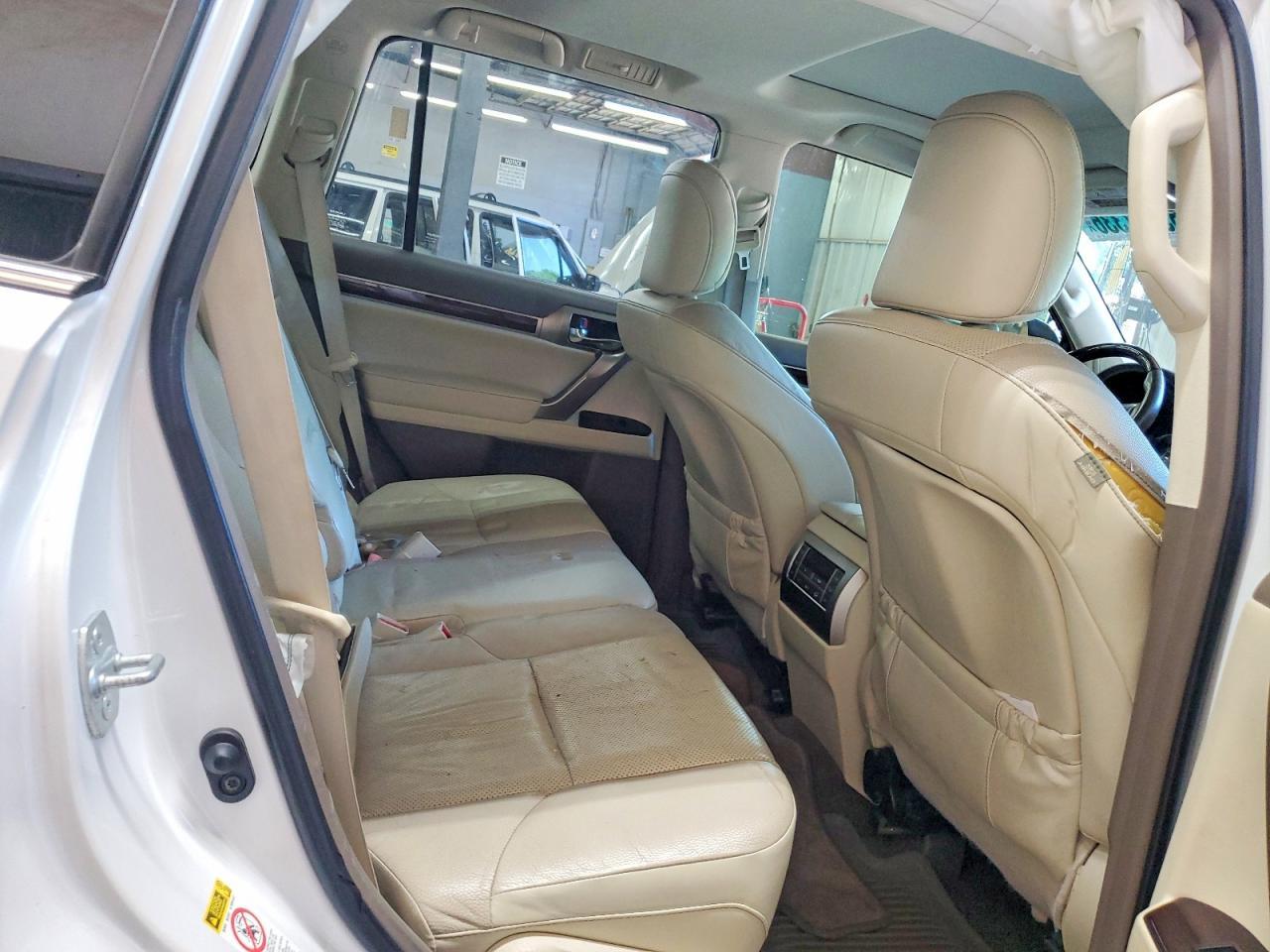 2016 Lexus Gx 460 - zdjęcie 11