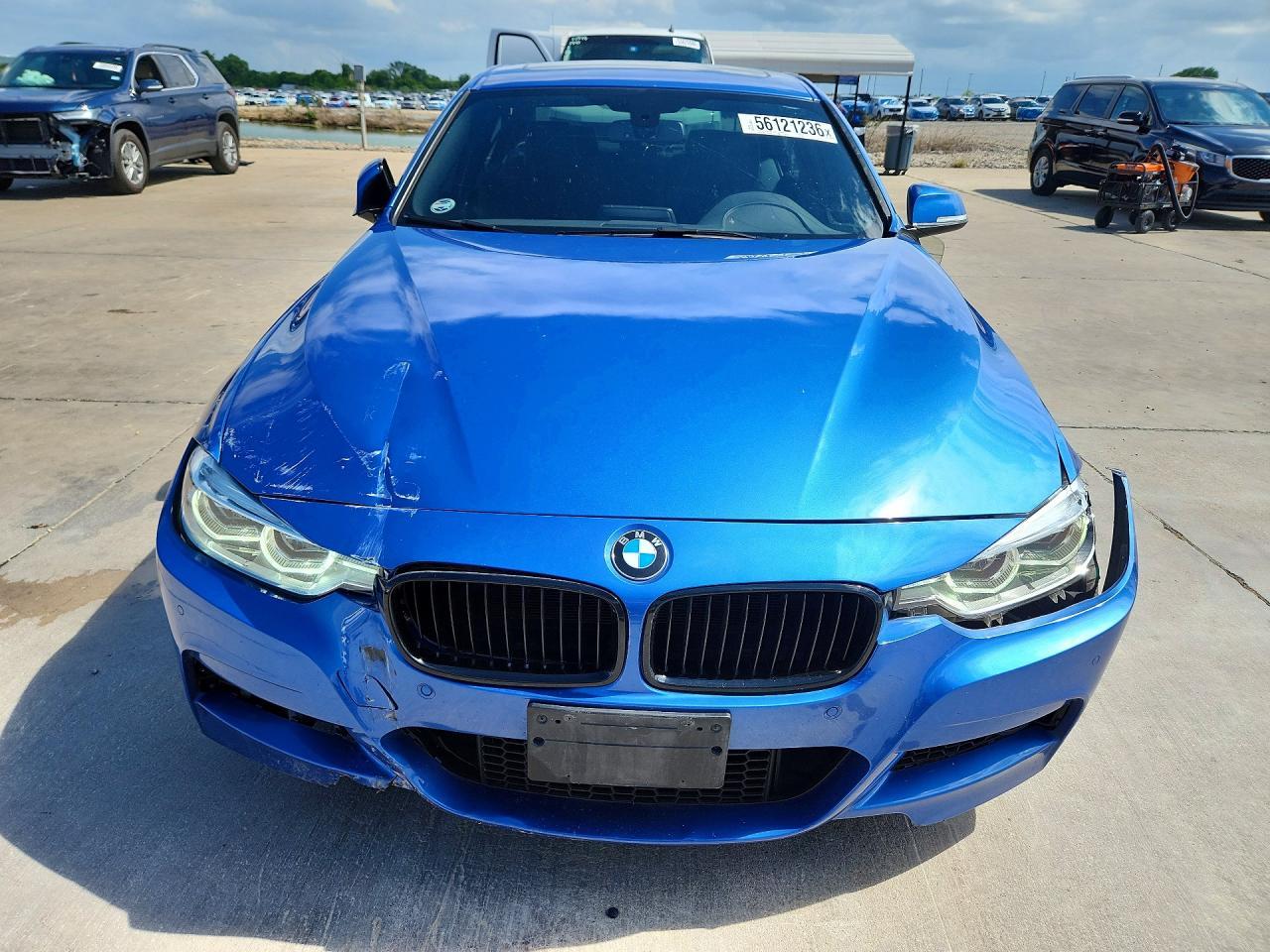 2017 BMW 330 I - zdjęcie 5