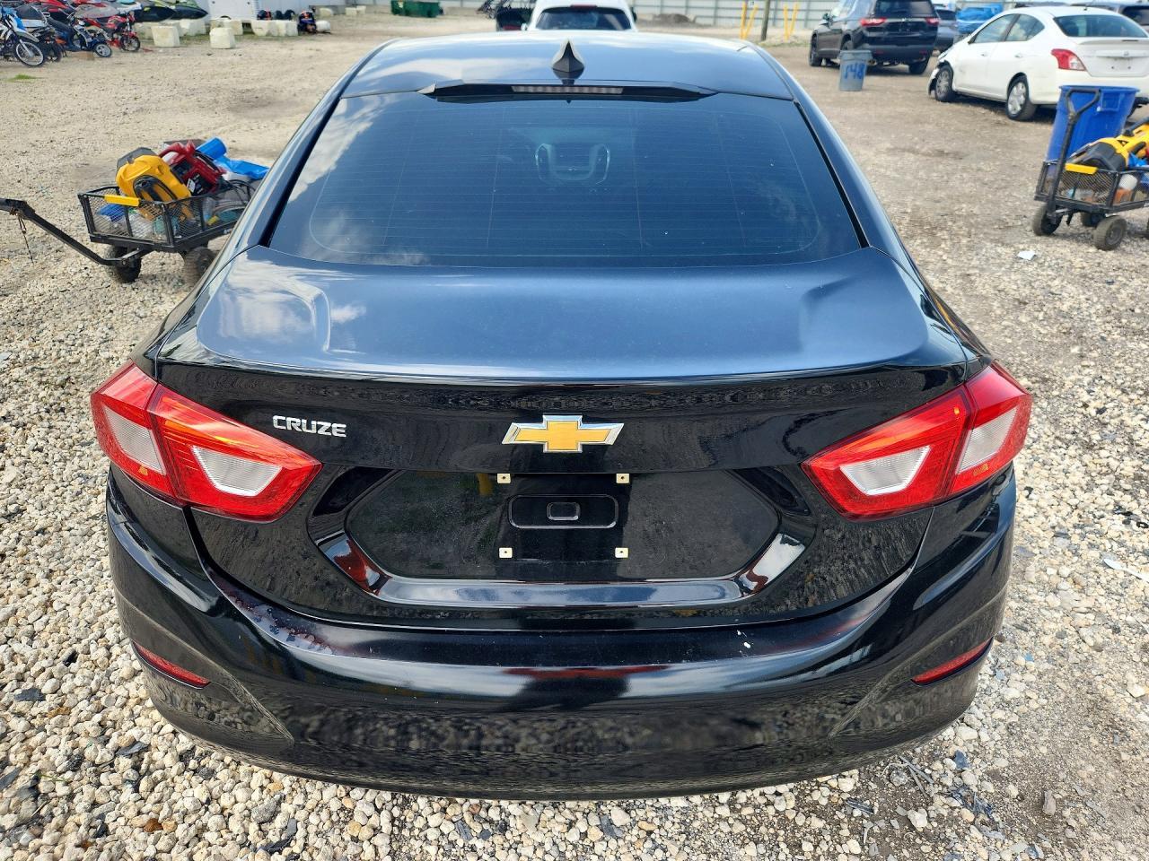 2017 Chevrolet Cruze Ls - zdjęcie 6