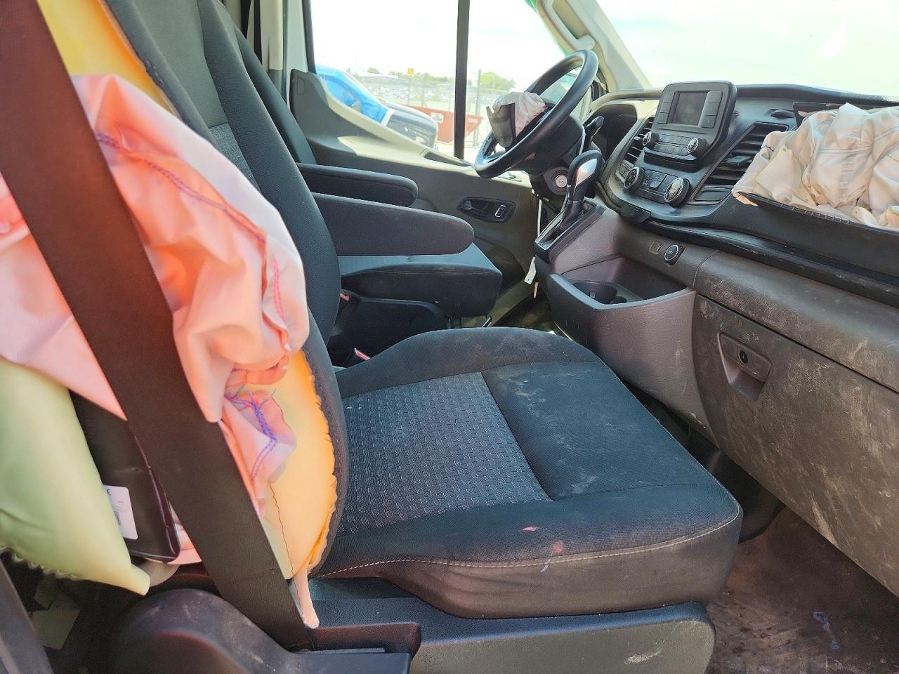 2022 Ford Transit T-250 - zdjęcie 11