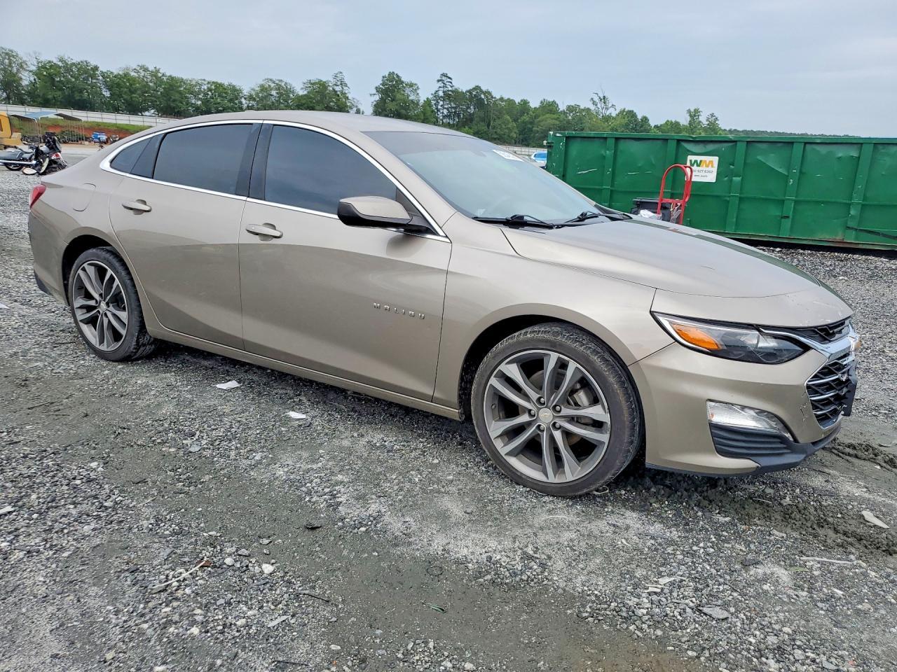 2022 Chevrolet Malibu Lt - zdjęcie 4