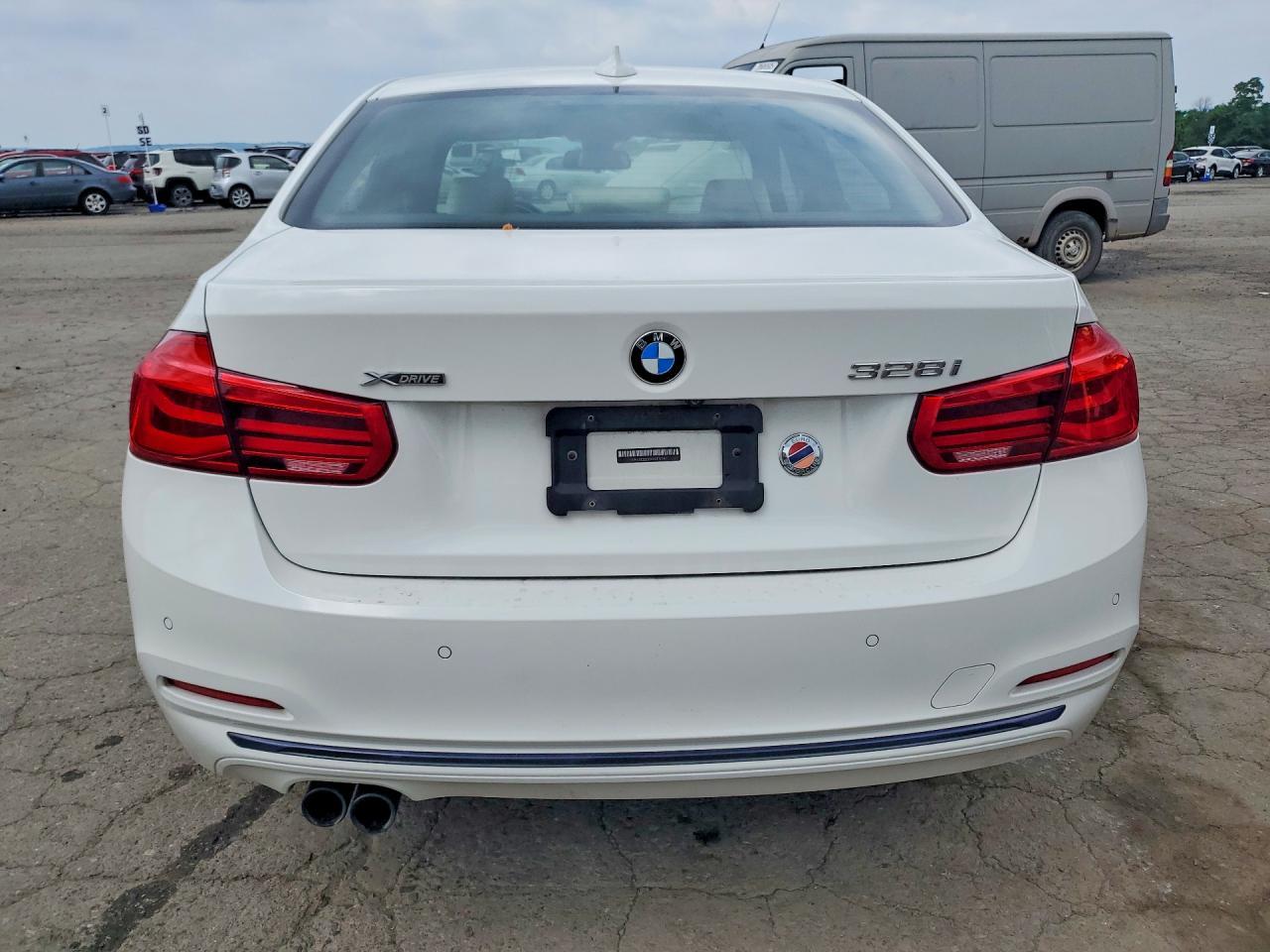 2016 BMW 328 Xi Sulev - zdjęcie 6