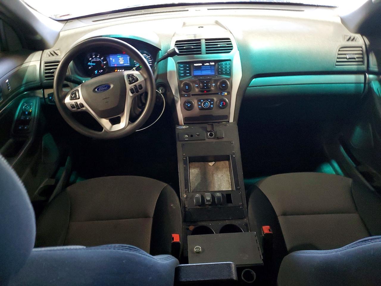 2013 Ford Explorer 4Wd - zdjęcie 8