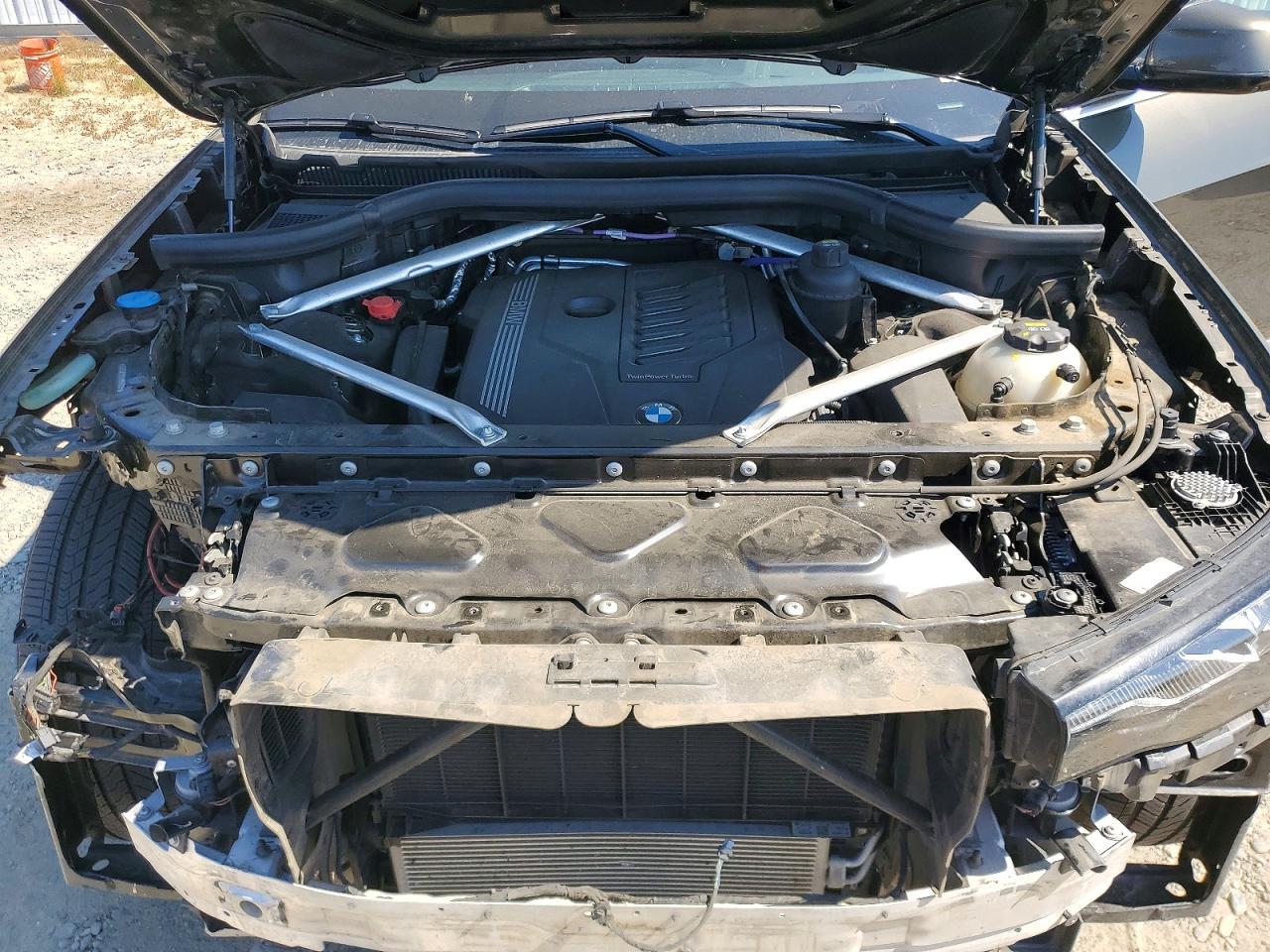 2021 BMW X7 xDrive40I - zdjęcie 12