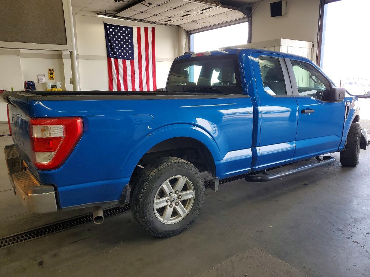 2021 Ford F150 Super Cab - zdjęcie 3