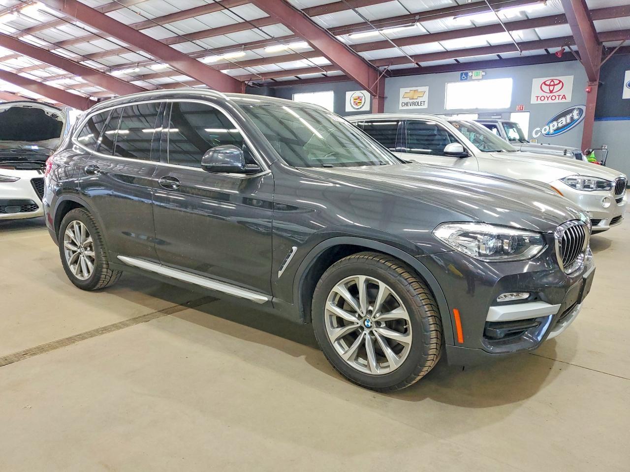 2018 BMW X3 xDrive30I - zdjęcie 4